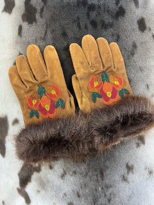 Caribou Hide Gloves