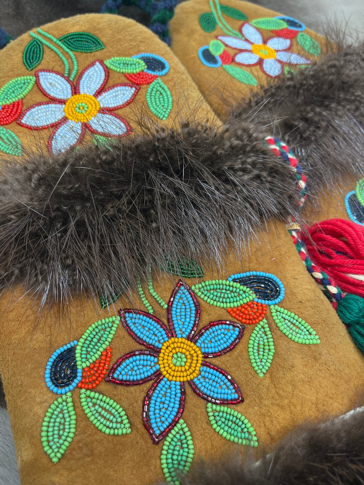 Moosehide Mittens