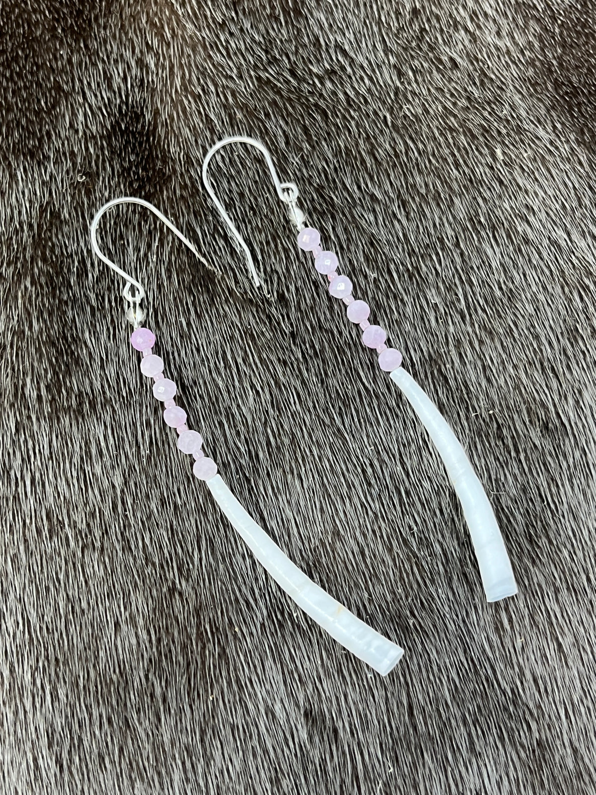 Dentillium Dangle Lavender Quartz