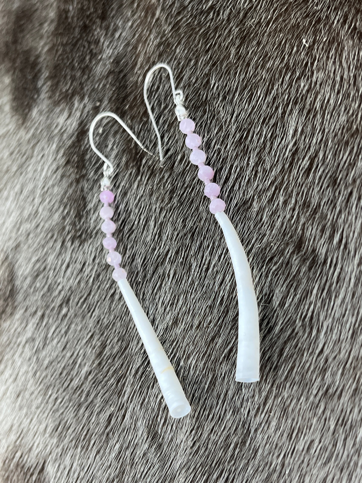 Dentillium Dangle Lavender Quartz
